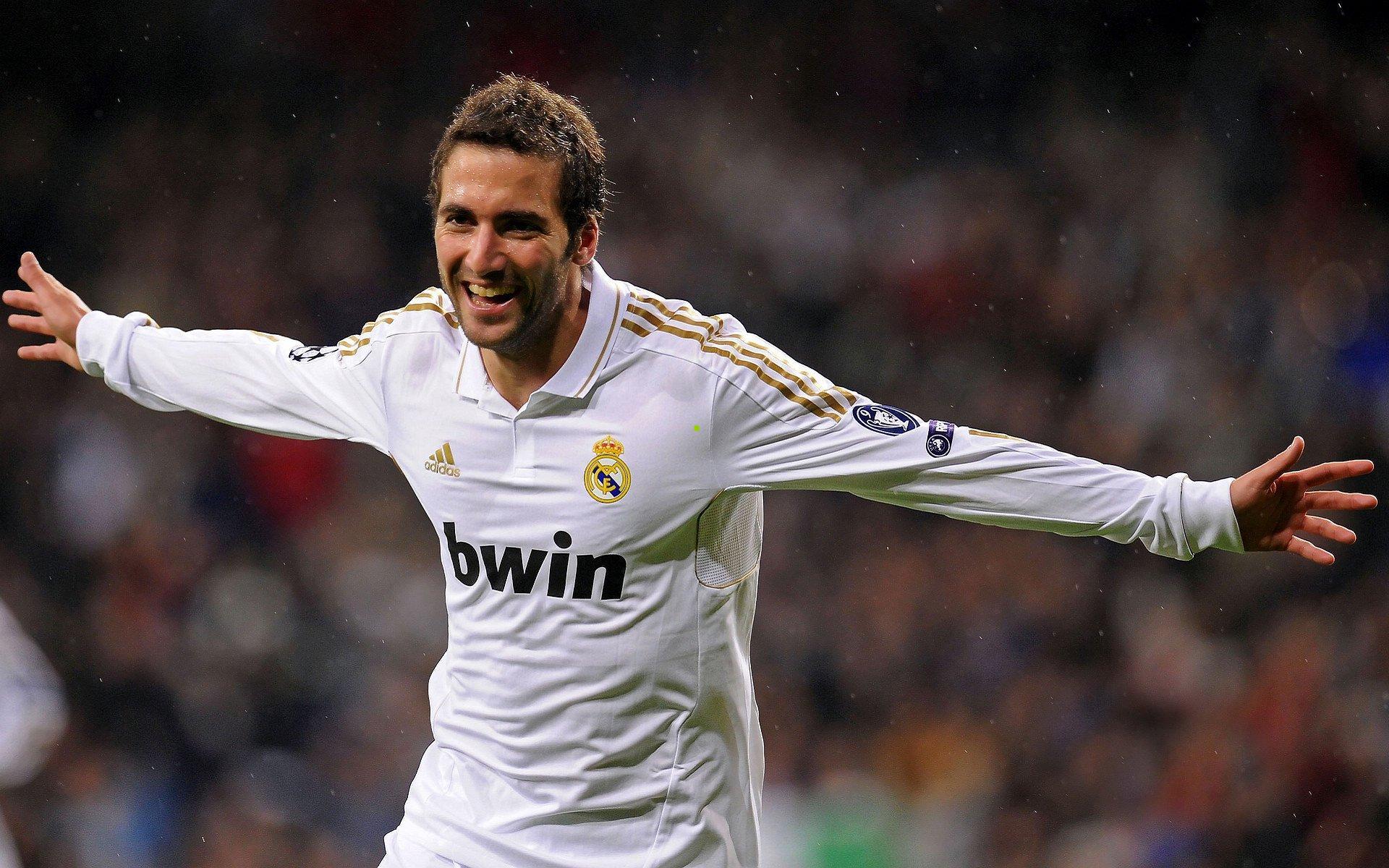 雷纳誓言在门兴格拉德巴赫找回巅峰,为重返美国队征战世界杯铺路